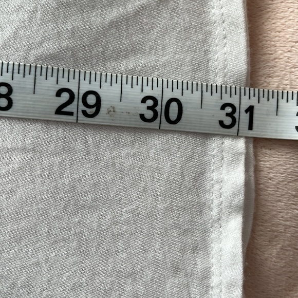 Heart & Hips Sleeping Shirt - Picture 11 of 11